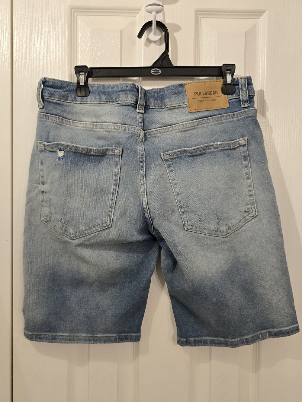 NWOT Pull & Bear Light Blue Distressed Denim Shorts - 32 - Picture 3 of 6